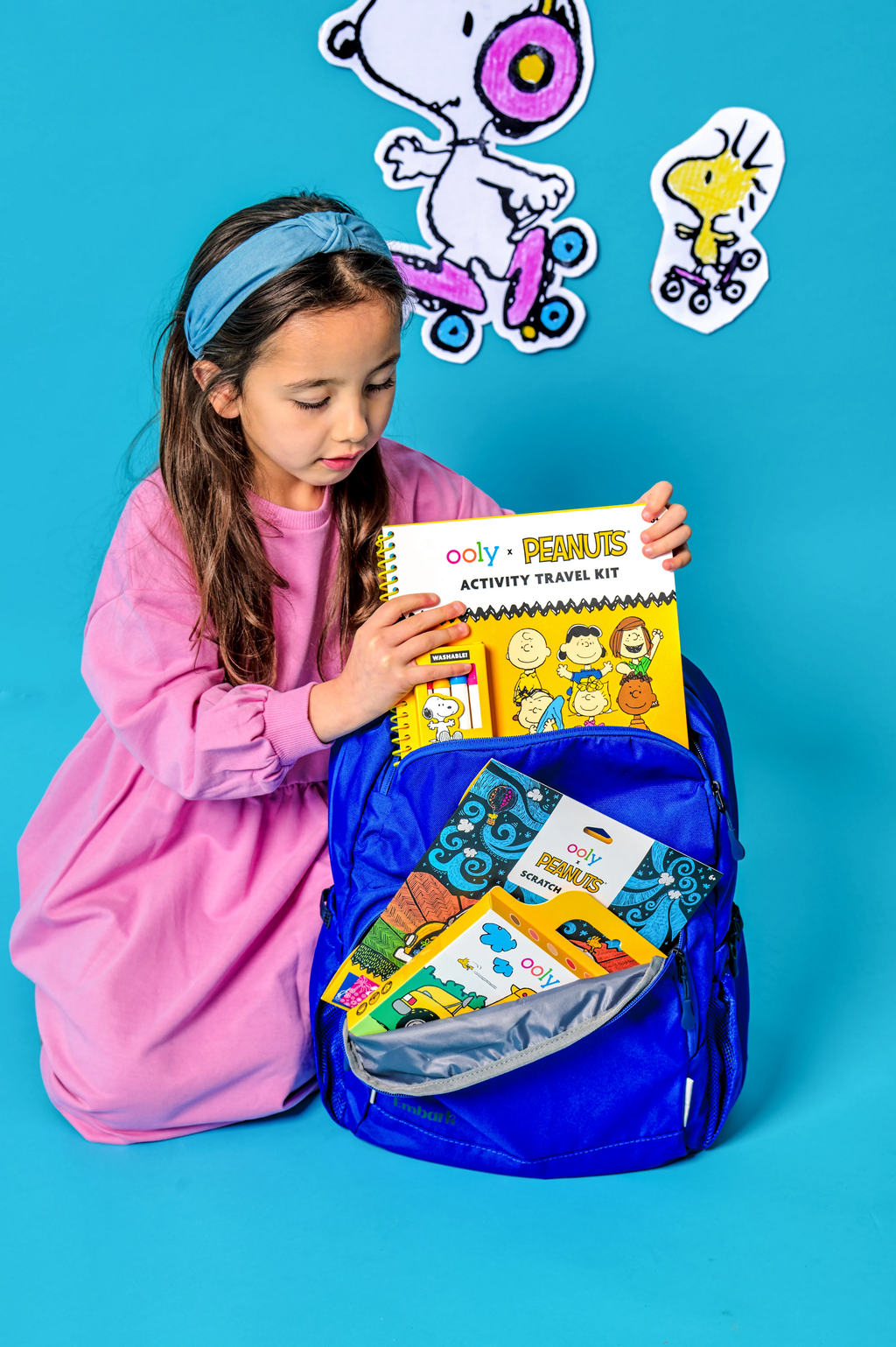 Snoopy School Coloring Travel Kit (9 Crayons)