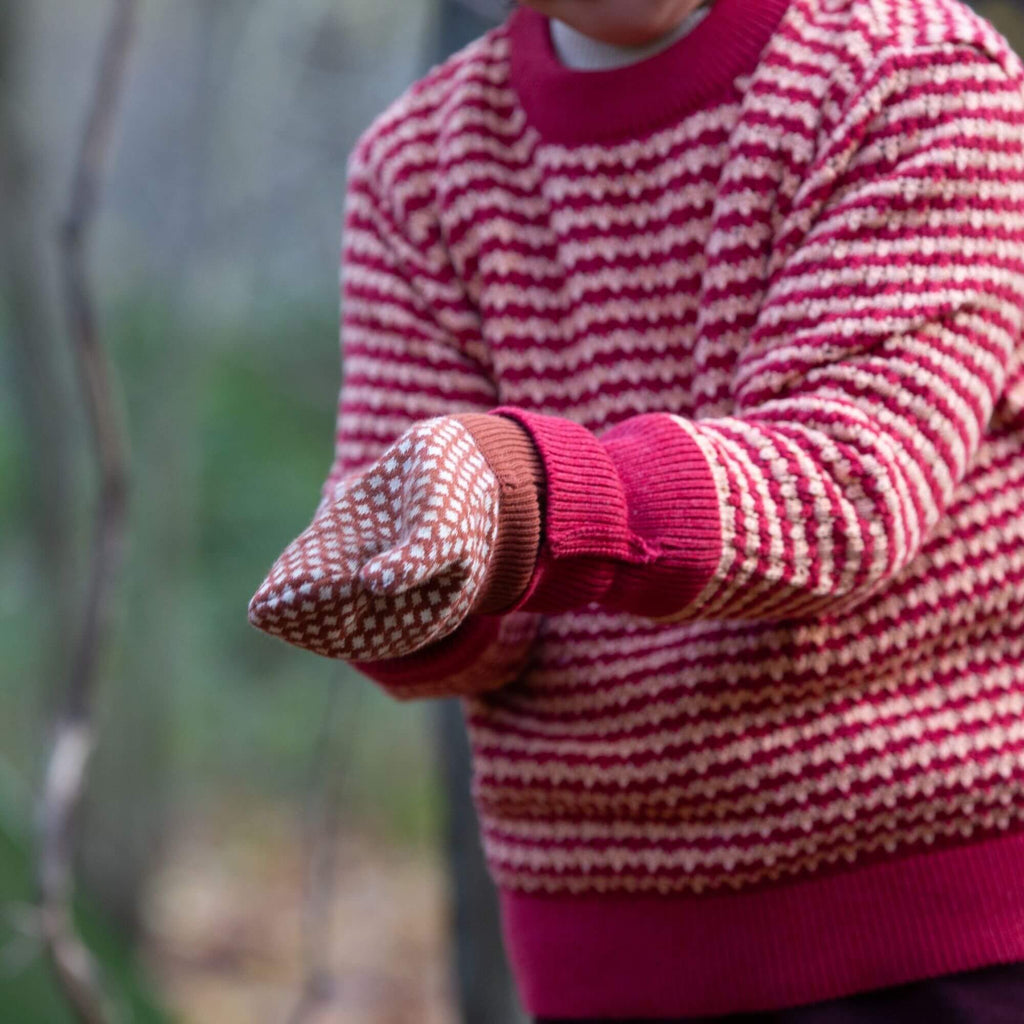 Ginger Diamonds Knitted Mittens