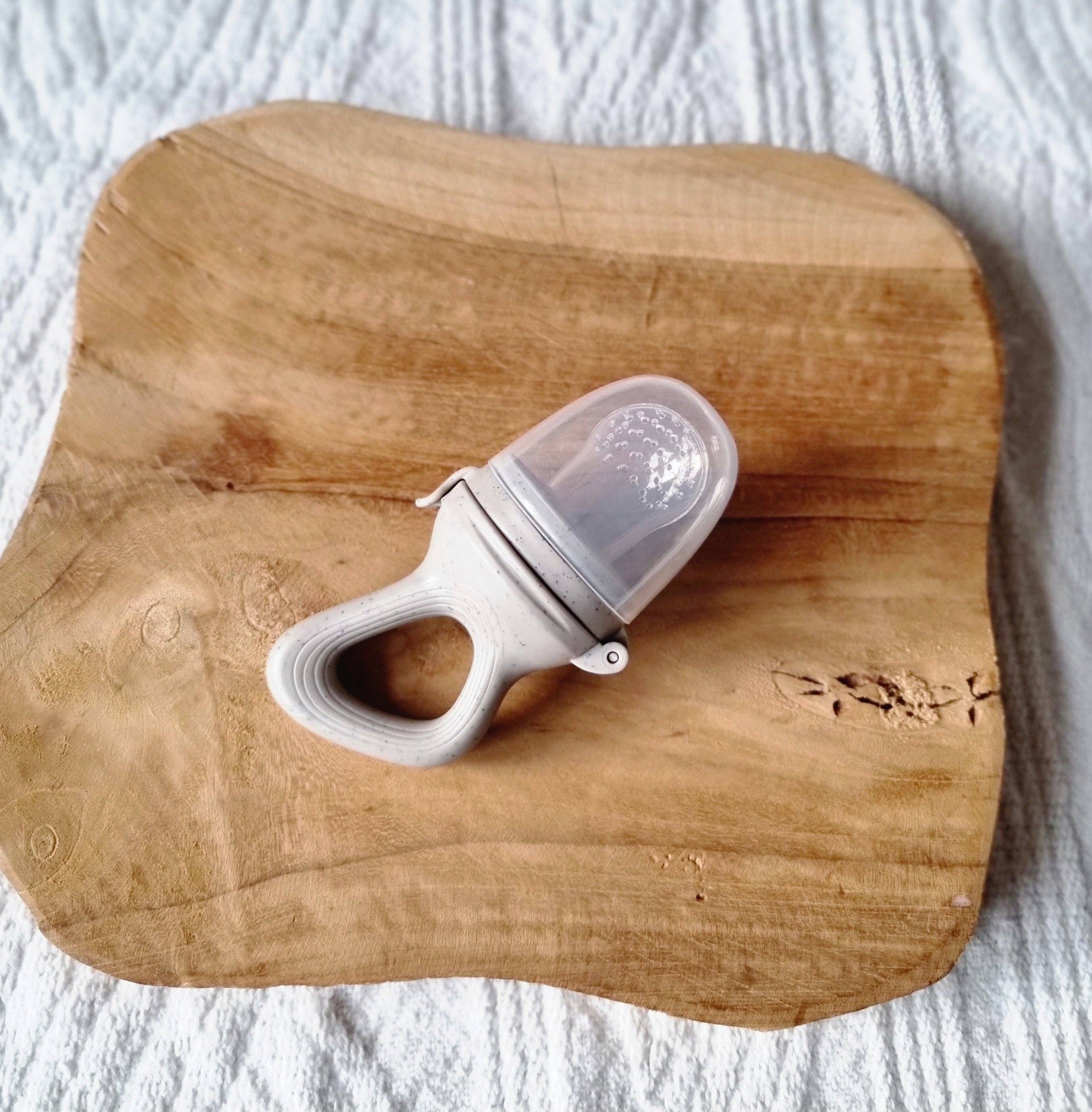 Fruit Feeder Pacifier - Sand Dotted